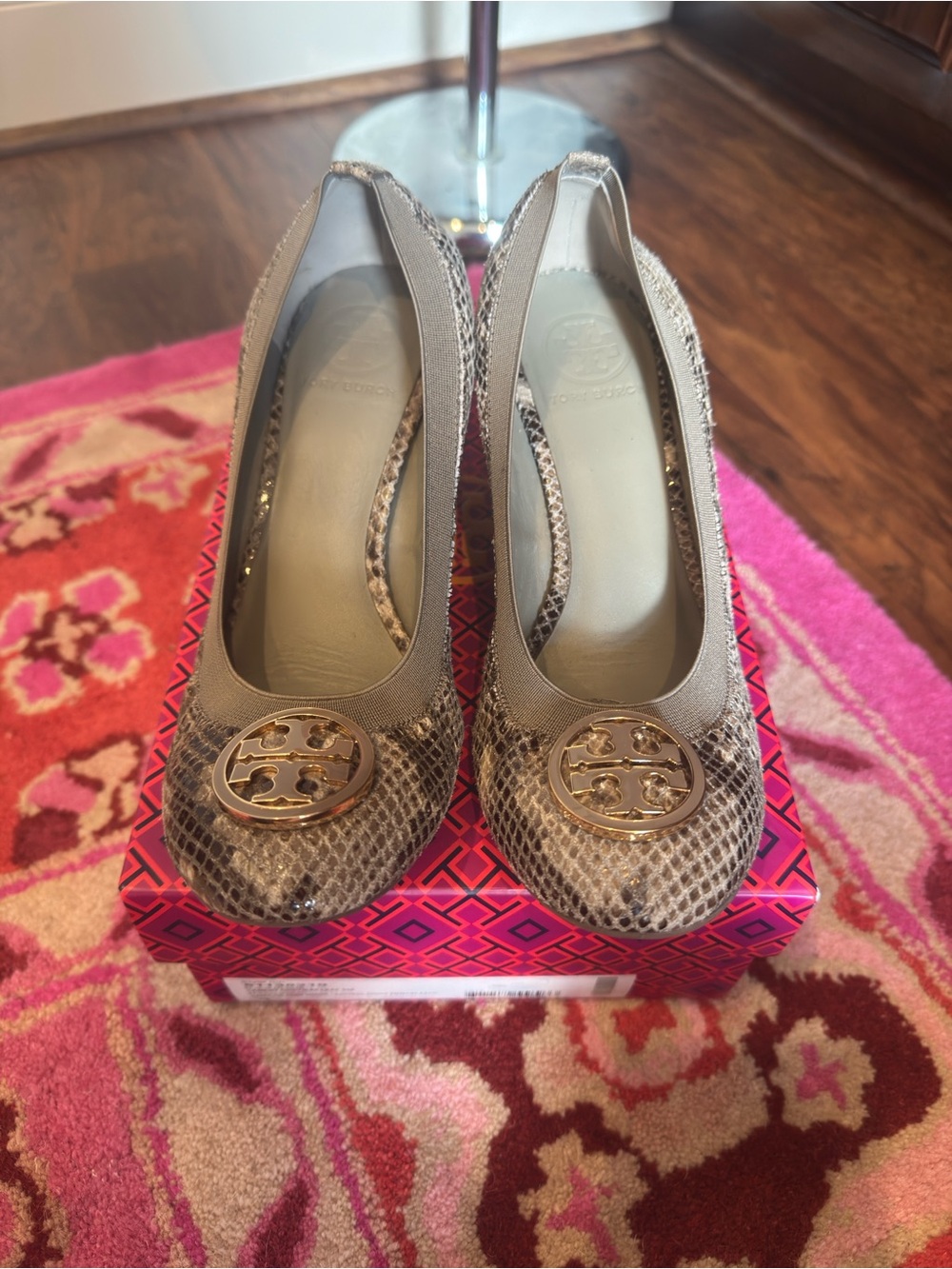 Tory Burch Caroline Wedge Natural Snake Print with Gold Logo, SZ 8